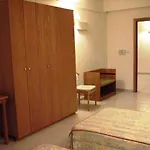 Hotel Bowyer House 2*