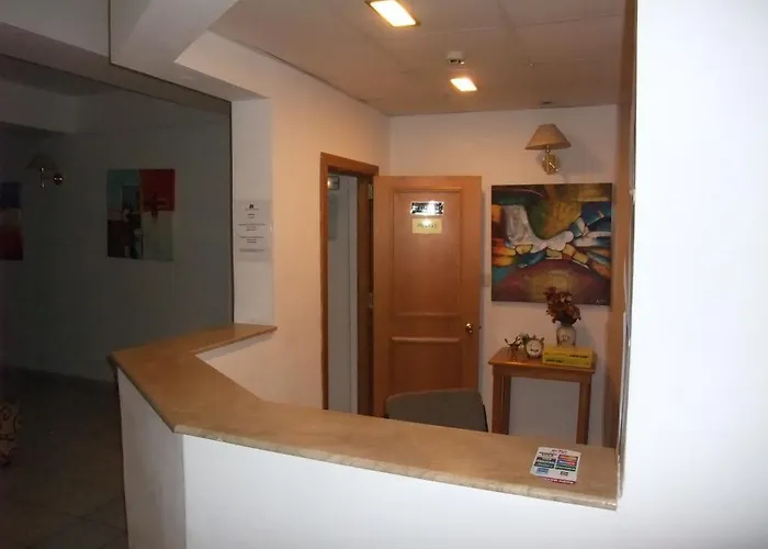 Отель Bowyer House 2*